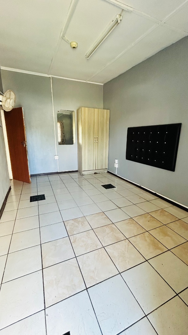 Commercial Property for Sale in Southernwood Eastern Cape